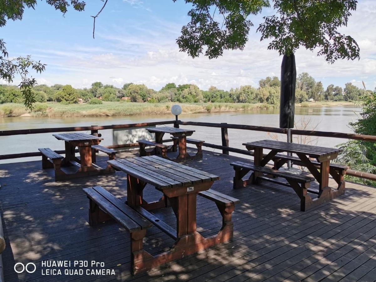 Moonriver Guesthouse Upington Exteriér fotografie